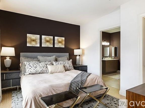 4th image of 116 Park Plaza Dr #A2