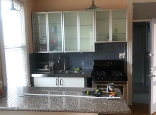 2047 W Webster Ave APT 3F, Chicago, IL 60647