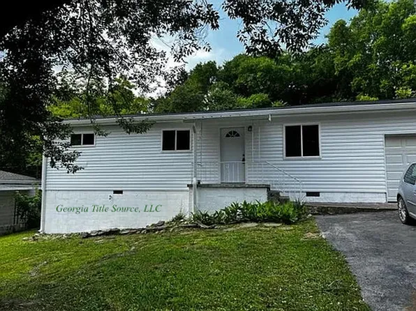 10 Fine St, Rossville, GA 30741