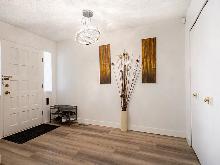 11234 Kingcome Ave — Photo 21