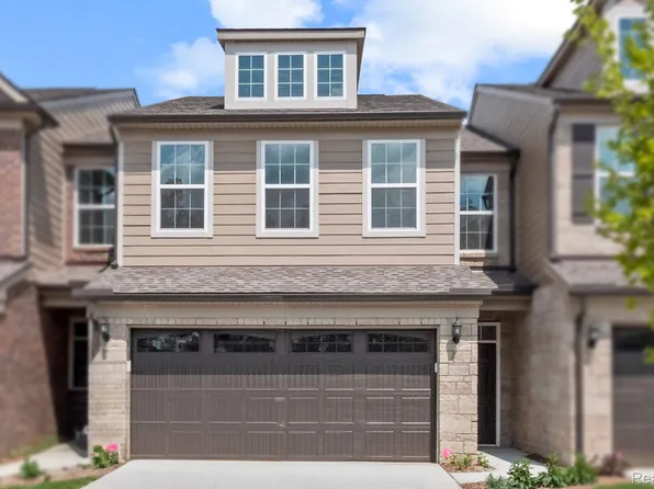 1465 Addison Cir, Commerce Township, MI 48390