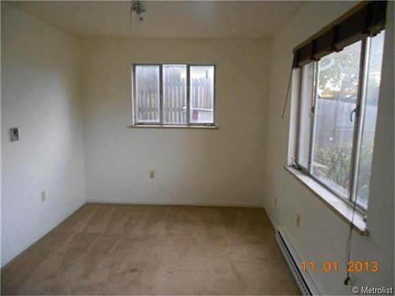 3rd image of 11974 Saulsbury St