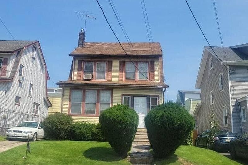 1st image of 157 Bailey Ave