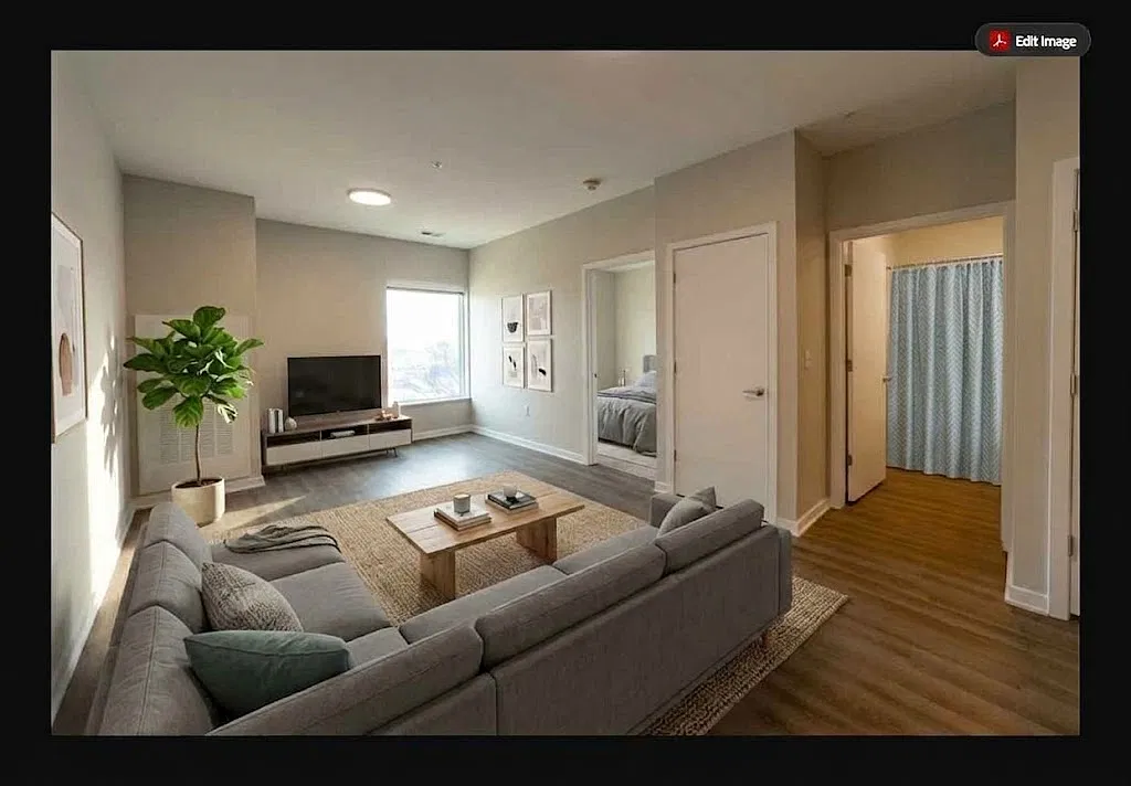 Mural Apartments — Photo 4