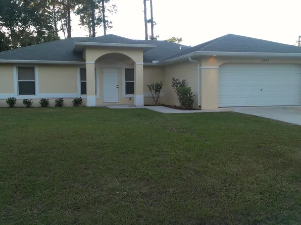 4220 Polynesia Rd, North Port, FL 34288