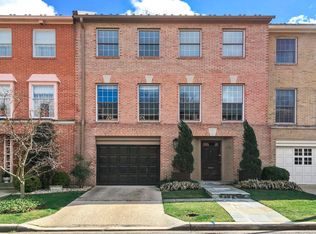 2738 Unicorn Ln NW, Washington, DC 20015