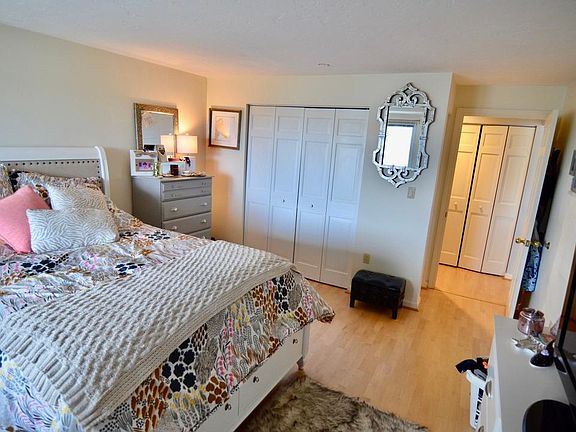 4th image of 2001 Marina Dr APT 315