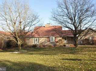 268 Peace Ridge Rd, Harpers Ferry, WV 25425