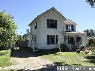 172 Oak St, Freeport, MI 49325