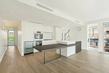 Rented by Nest Seekers International