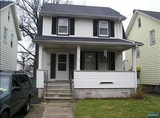102 Warwick St, Bloomfield, NJ 07003