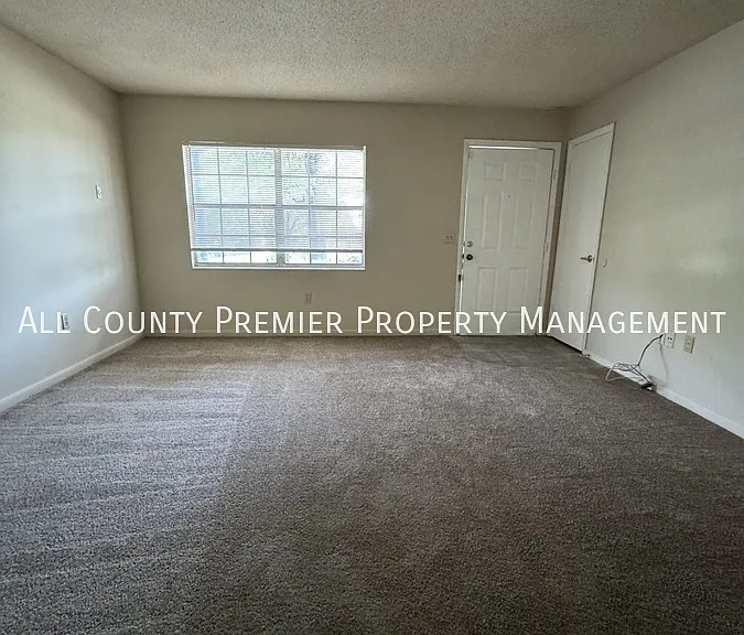 6400 Swallow Hill Dr — Photo 4