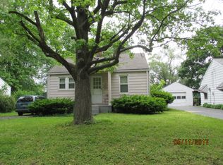 813 Park Ave, Cahokia, IL 62206