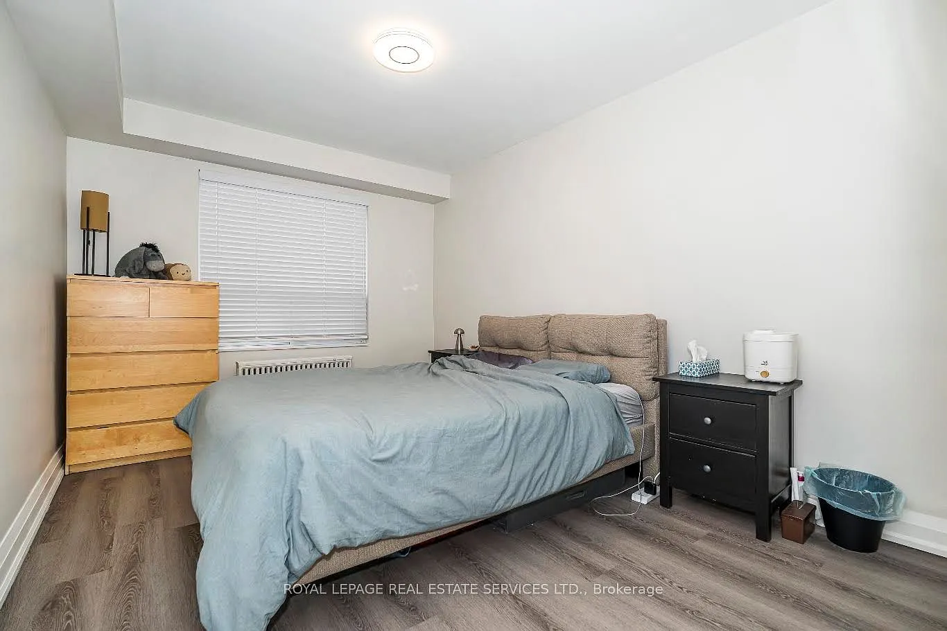 2637 Keele St — Photo 3