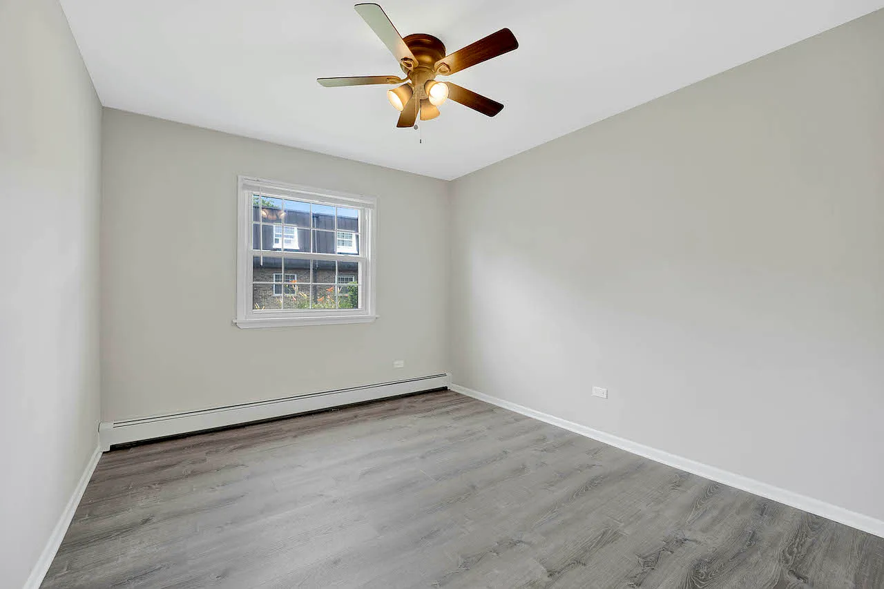 2 bed, 800 sqft, $2,150 — Photo 4