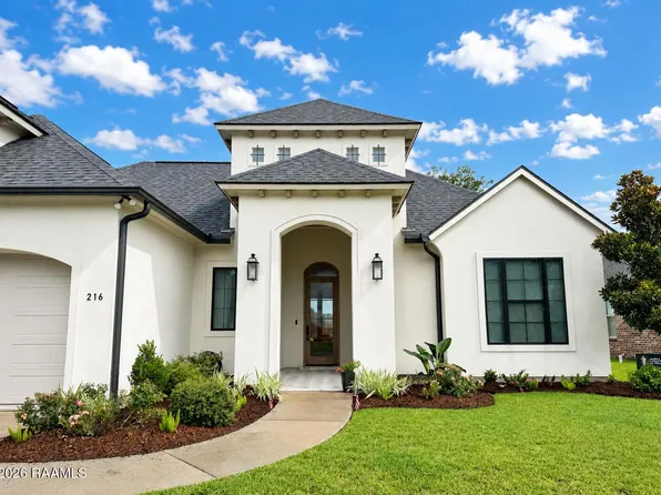 216 Cedar Lake Dr, Youngsville, LA 70592