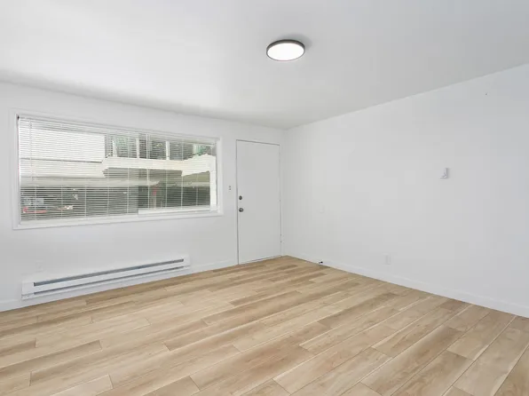610 South Sheridan Avenue, 610 S Sheridan Ave Unit 3, Tacoma, WA 98405