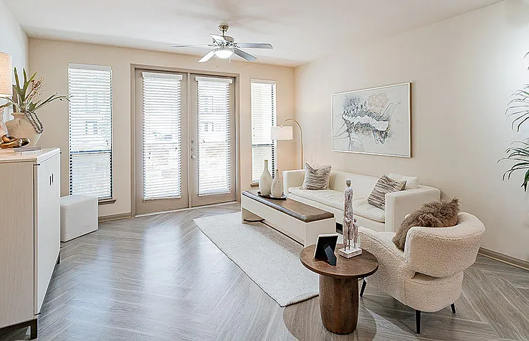 The Residences at Pearland Town Center Apartments — Photo 6