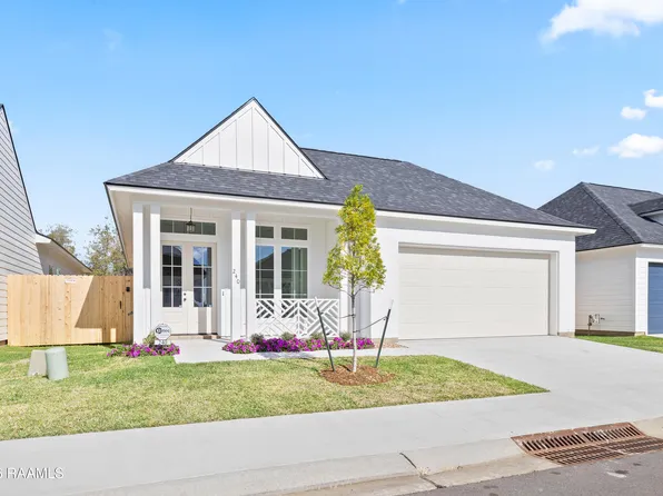 240 Jagged Grove Ln, Youngsville, LA 70592