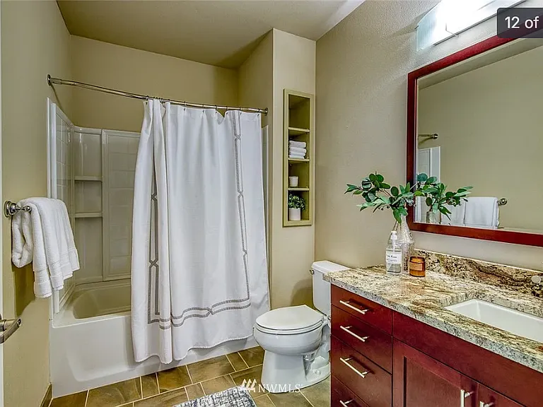 180 Harbor Square Loop NE #B315 — Photo 11