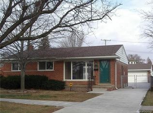 22374 Mary St, Taylor, MI 48180