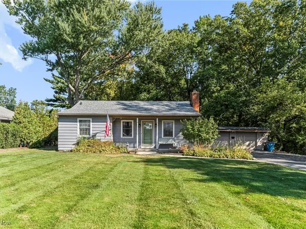 24628 Sprague Rd, Olmsted Falls, OH 44138