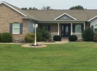 8270 Grande Terre Pl, Alton, IL 62002