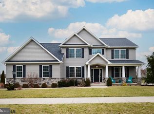 205 Mossey Glen Rd, State College, PA 16801