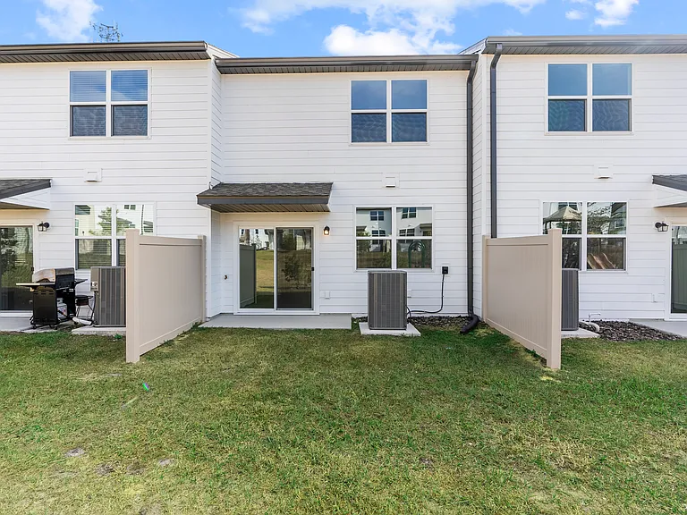 6191 Calle Ochoa St #6191 — Photo 19