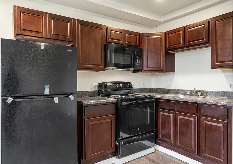 Haverford Apartments — Photo 2