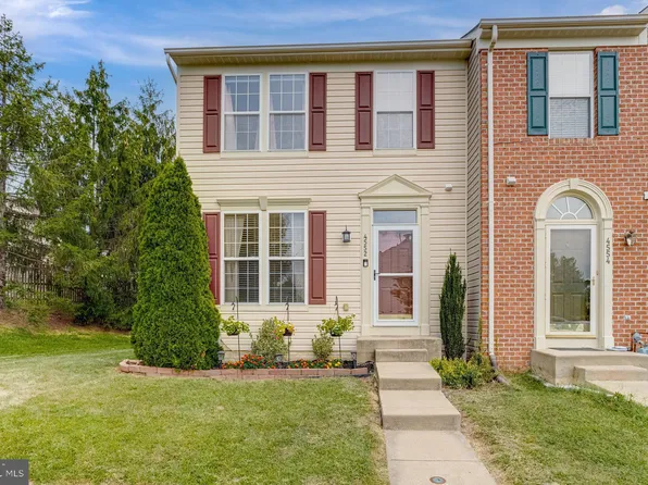 4552 Golden Meadow Dr, Perry Hall, MD 21128