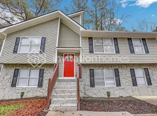 835 Winterside Ln, Atlanta, GA 30349