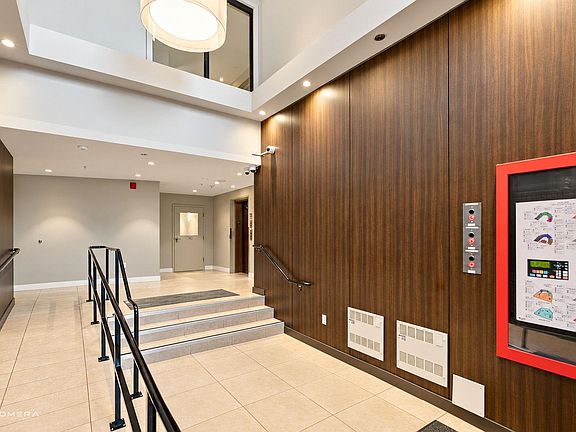3rd image of 11077 Ravine Rd #602