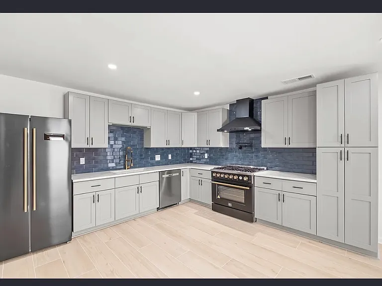 6224 Benjestown Rd — Photo 3