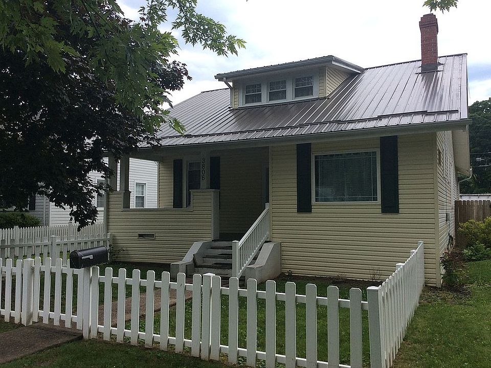 1st image of 3806 Noyes Ave SE