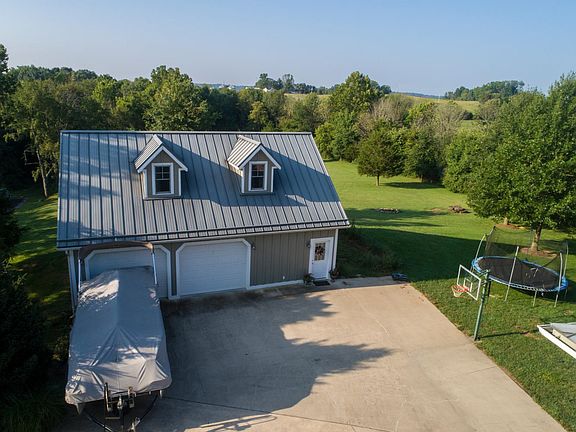 5th image of 9681 S Stillwater Ln