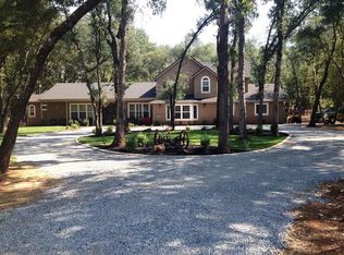 2661 Oak Lane Dr, Rescue, CA 95672