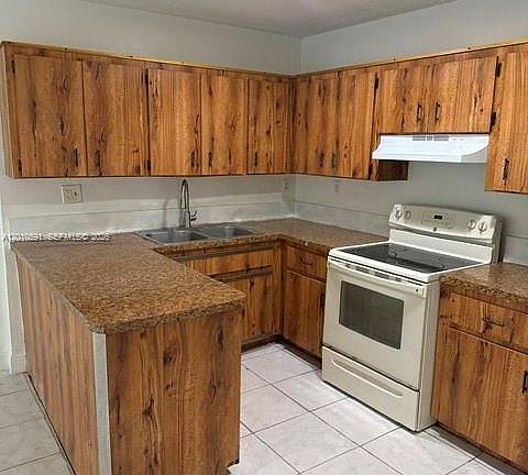 3rd image of 10406 NW 36th St #10406