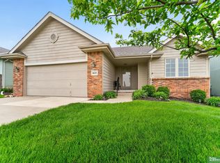 8123 S 107th St, La Vista, NE 68128