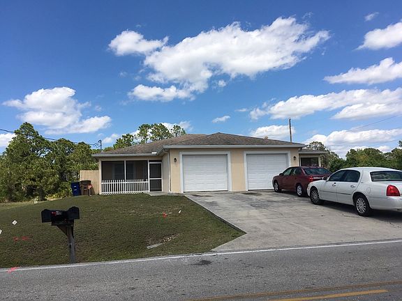3rd image of 4400-4402 Douglas Ln