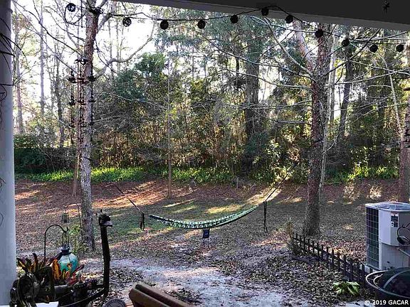5th image of 857 NW 21st Ave