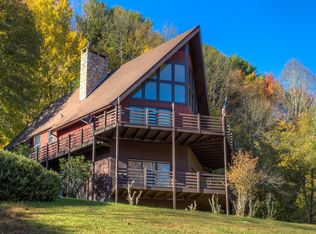 201 Rocky Knob Trl, Sugar Grove, NC 28679