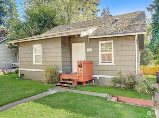 2406 Jackson Ave, Everett, WA 98203