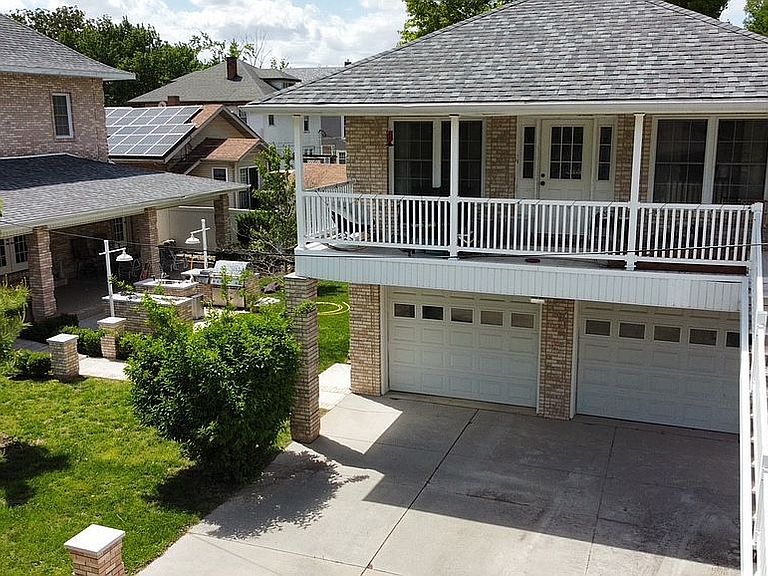 Listing photo 5
