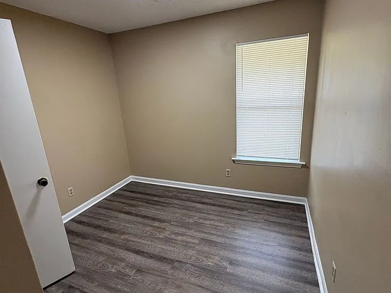 3323 Vineyard Haven Pl — Photo 7