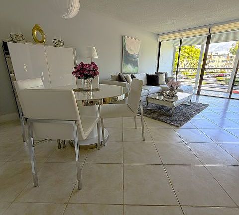 5th image of 20400 W Country Club Dr APT 216