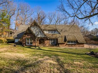 107 Harris Ln, Springdale, AR 72764