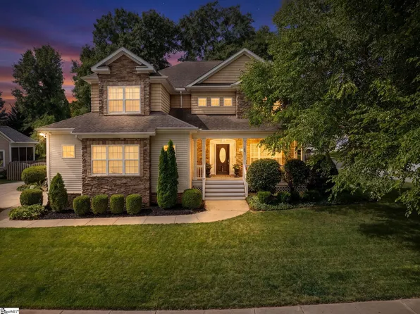300 Kilgore Farms Cir, Simpsonville, SC 29681