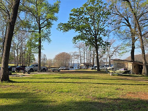 3rd image of 10665 Ferry Lake Rd