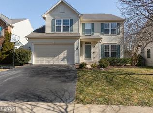 26140 Iverson Dr, Chantilly, VA 20152